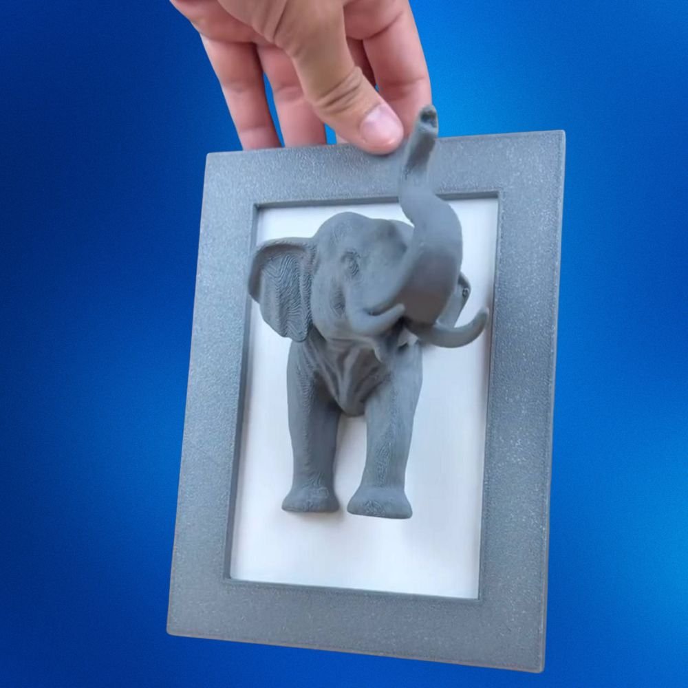 Elephant Desktop Frame STL – Cute 3D Printable Photo