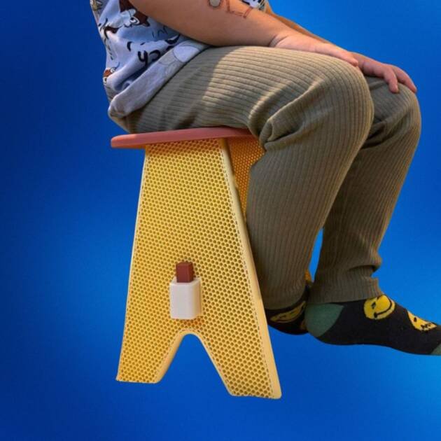 STOOL_SK07– Modern 3D Printed Stool