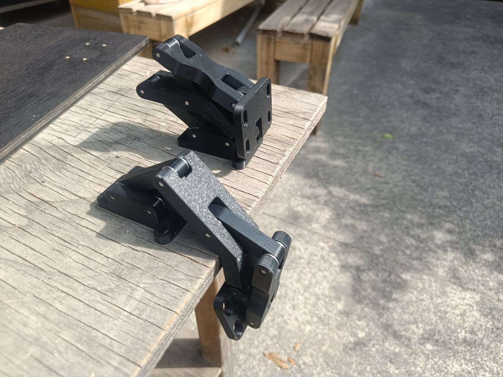 Powerful 180 Degree Concealed Hinge STL – Smooth Hidden Mechanism for 3D Printing 2 Powerful 180 Degree Concealed Hinge STL – Smooth Hidden Mechanism for 3D Printing - Image 2