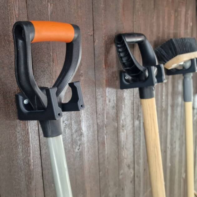 Reinforced Wall Hook V2 STL